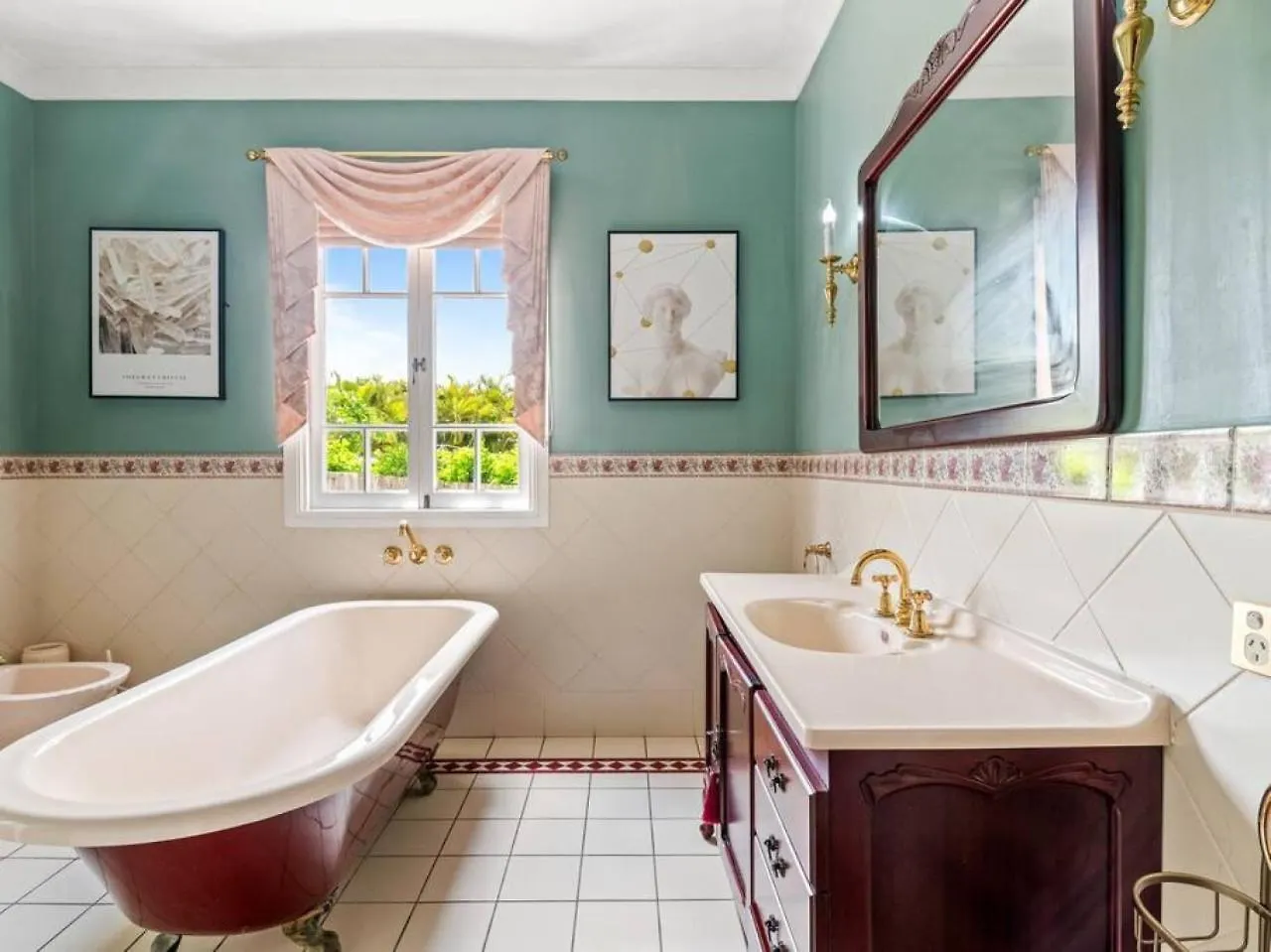 Casa Foresta - Old Time Charm 4Br Family House Boronia Heights